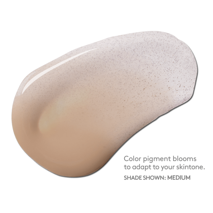 Color pigment blooms to adapt to your skintone SHADE SHOWN: MEDIUM - colorescience UK