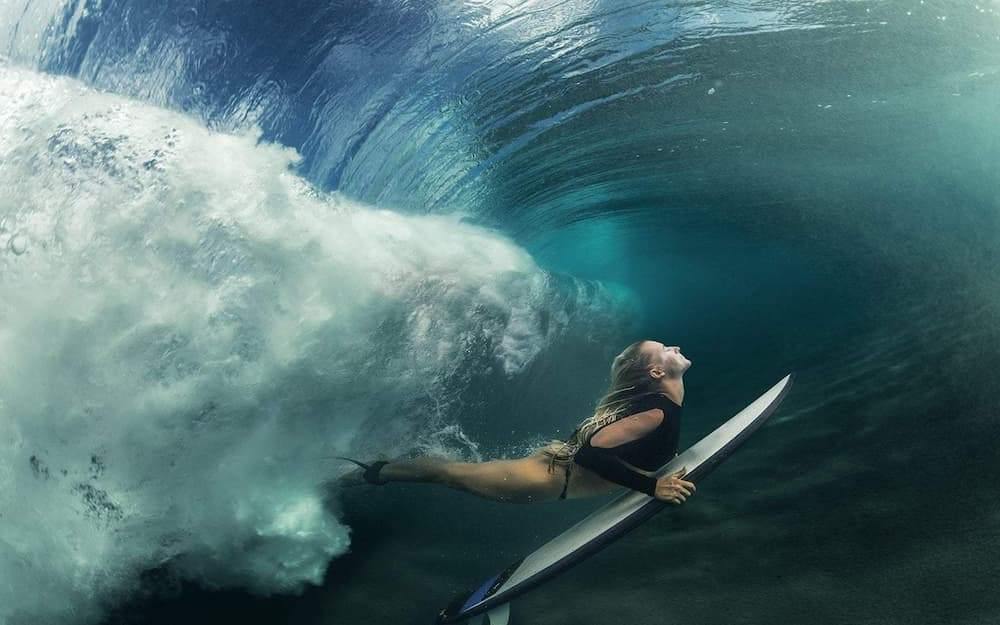 Lucy Campbell Pro Surfer