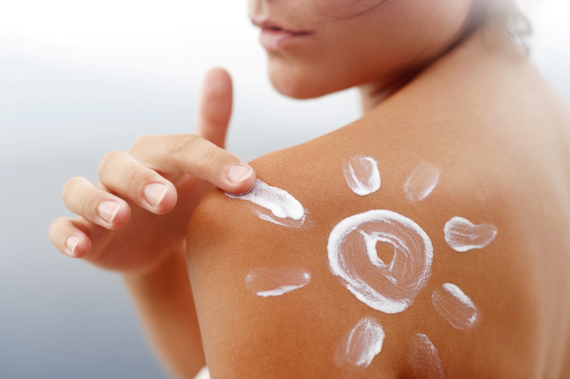 How to Use Sunscreen the Right Way: 7 Tips That May Surprise You